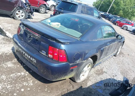 2001 Ford Mustang из США, поврежденный, VIN 1FAFP40421F200415